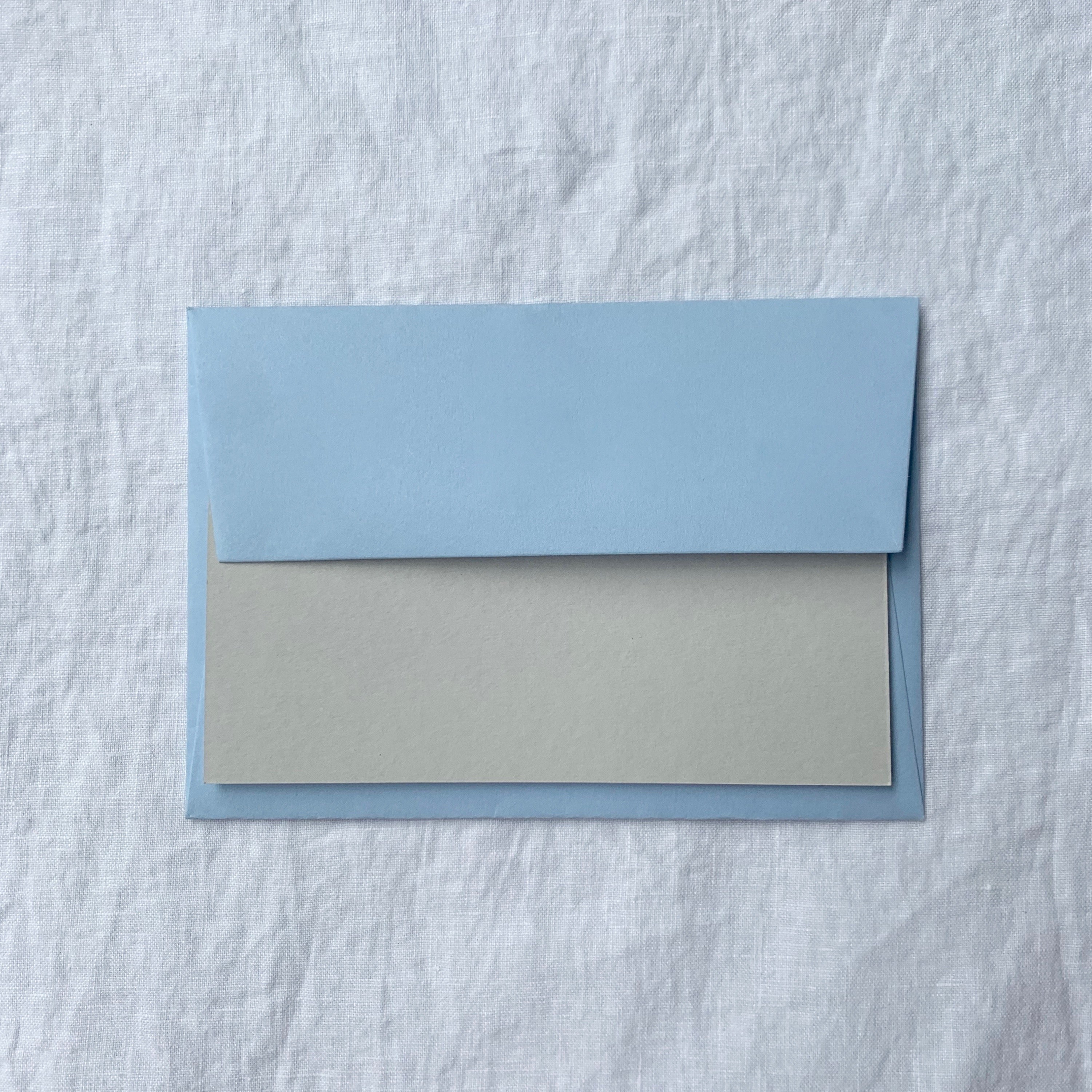 Bow Note Cards in Dove